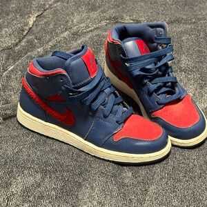Jordan Kids Blue & Red Sneakers